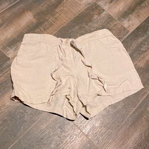 Linen Draw-String Khaki Shorts